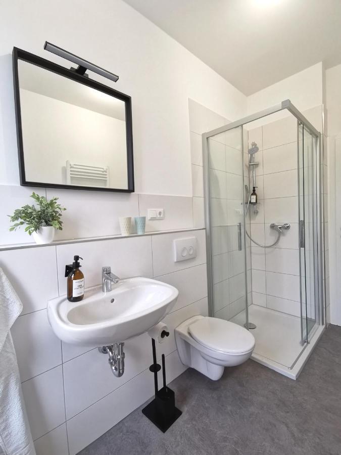 Bohnapartments - Stadtblick Zechenhaus - Balkon - Gratis Parkplatz - Wlan - Sehr Ruhig - Barrierearm Ilmenau Buitenkant foto