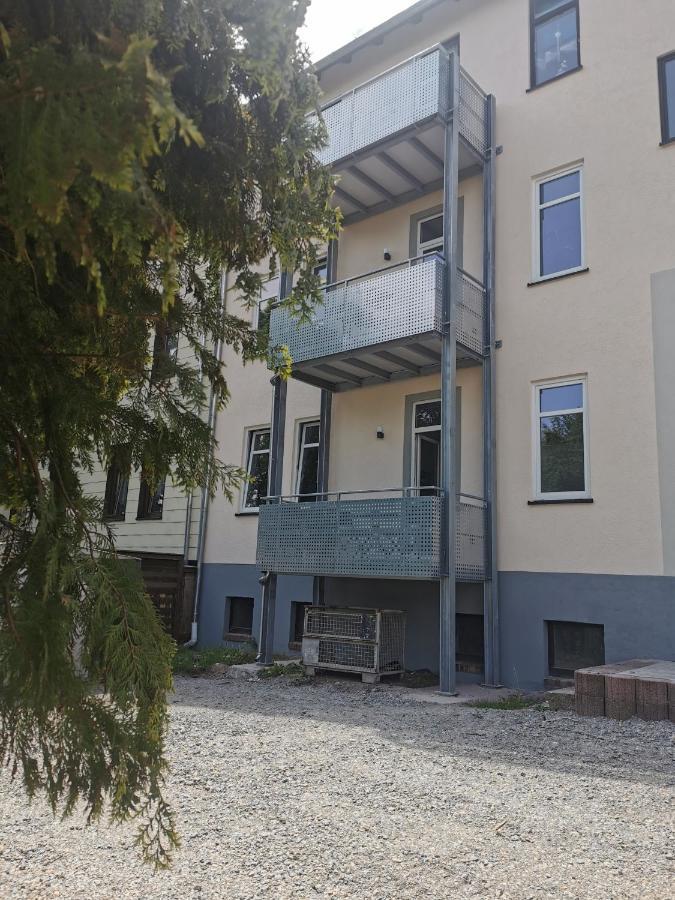 Bohnapartments - Stadtblick Zechenhaus - Balkon - Gratis Parkplatz - Wlan - Sehr Ruhig - Barrierearm Ilmenau Buitenkant foto