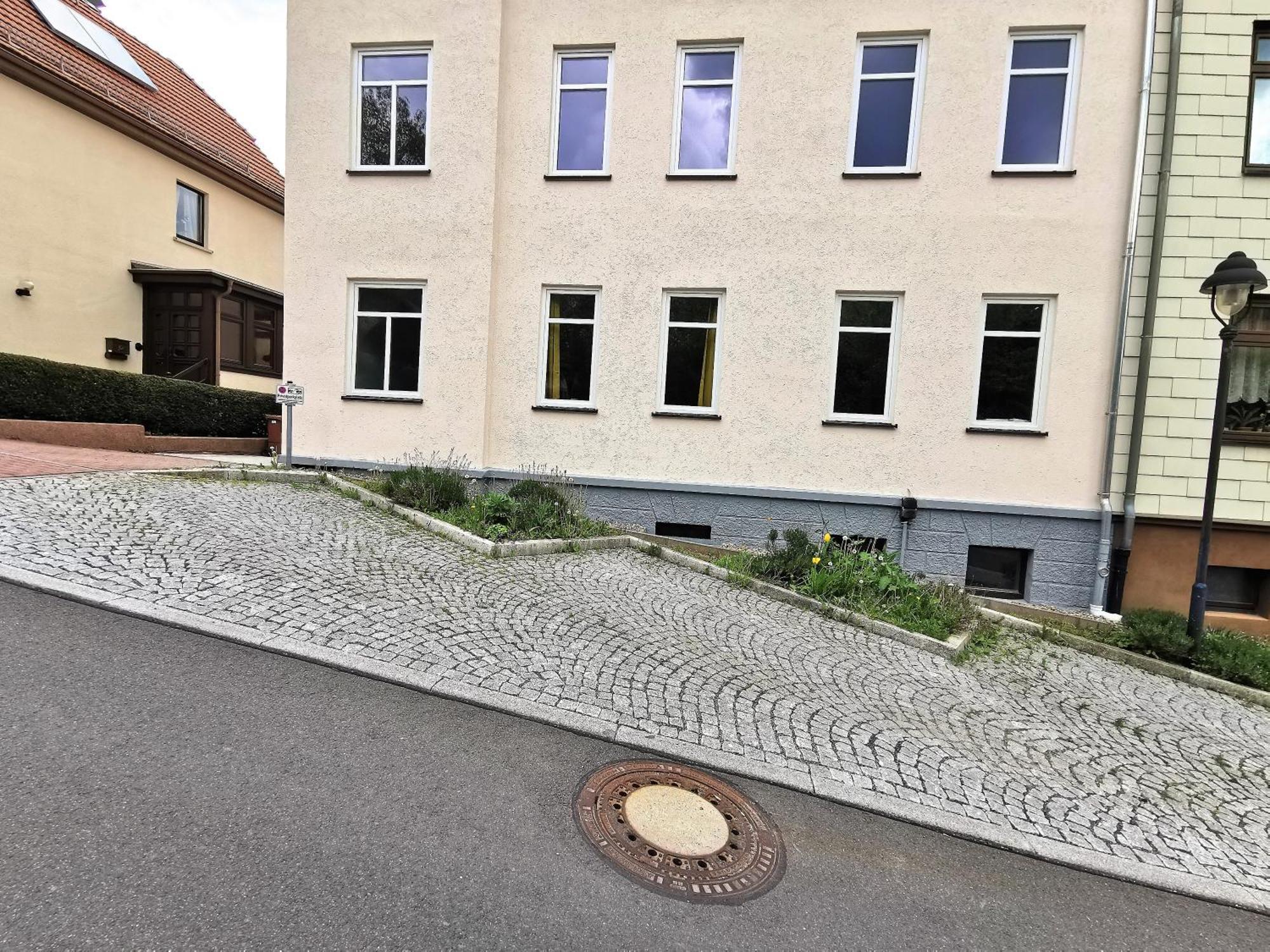 Bohnapartments - Stadtblick Zechenhaus - Balkon - Gratis Parkplatz - Wlan - Sehr Ruhig - Barrierearm Ilmenau Buitenkant foto